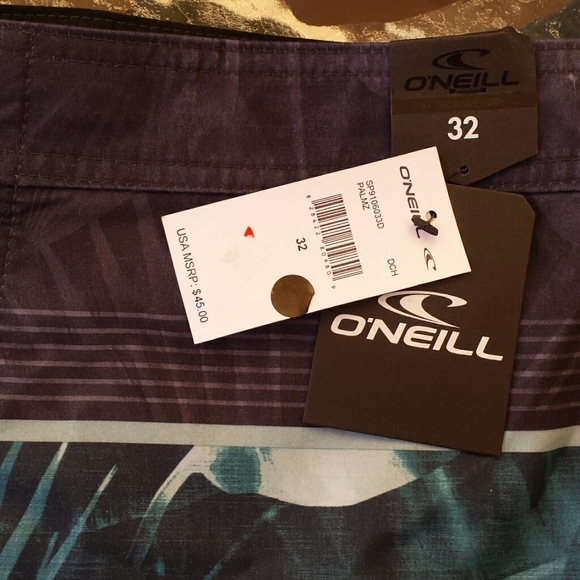 O'NEIL SWIMSUIT - Picture 4 of 6